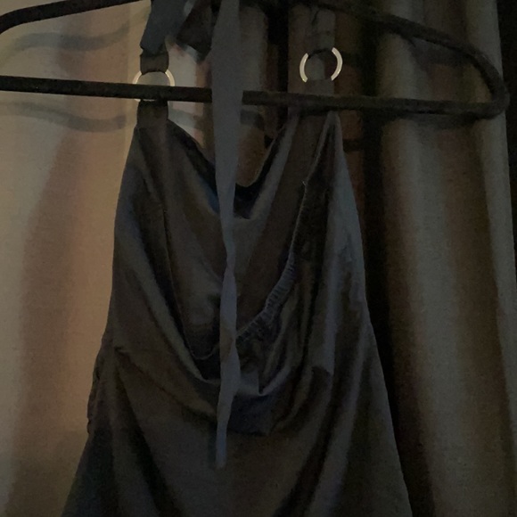 Black halter top - Picture 2 of 3